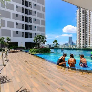 Saigon Banhada - Rivergate - Infinity Pool Apartment