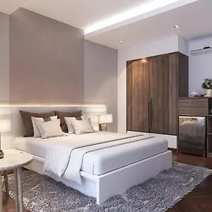 Ha Noi Near Tan Son Nhat Airport --- Free Airport Pick-up And Drop-off Available 24 A Day Hotell