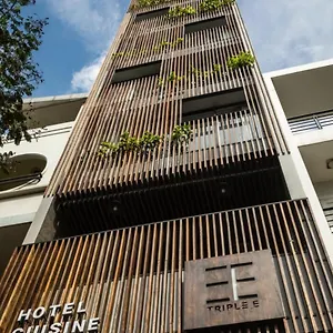 Hotel Triple E Fine Art Museum, Ho Chi Minh-Byen